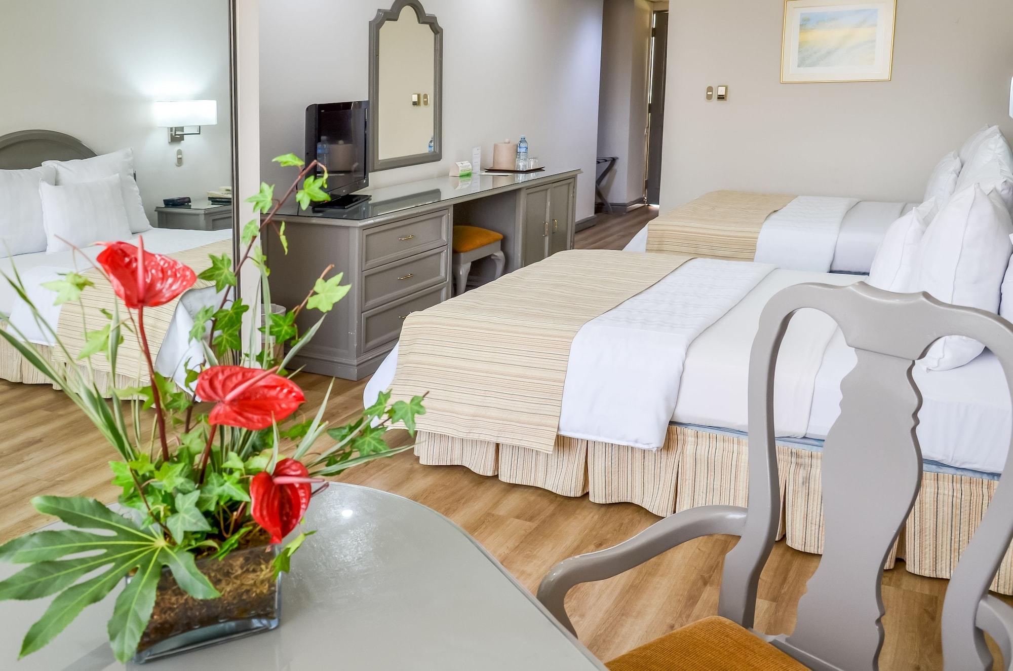 Hotel Santander Plaza Гватемала Экстерьер фото