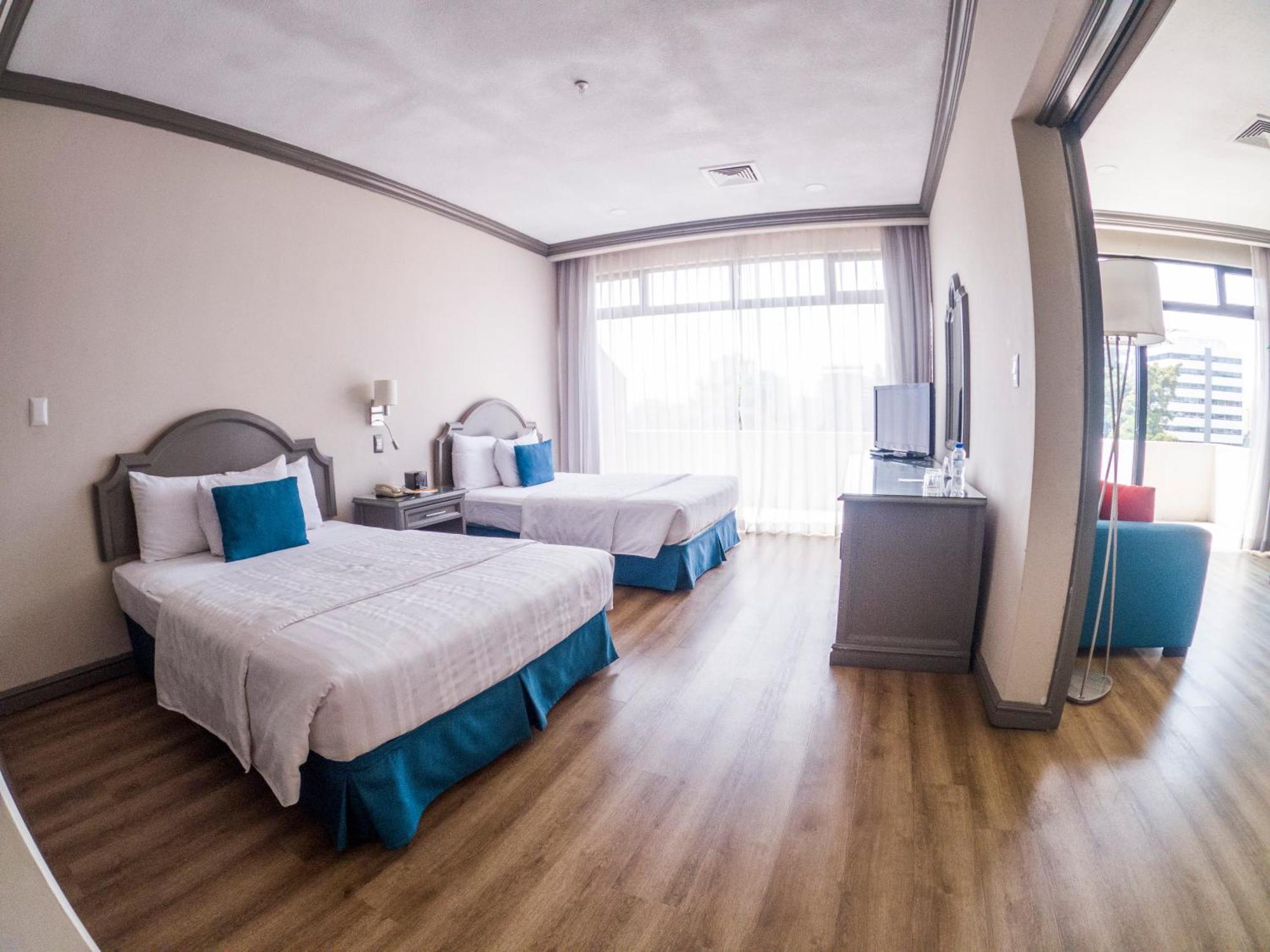 Hotel Santander Plaza Гватемала Экстерьер фото