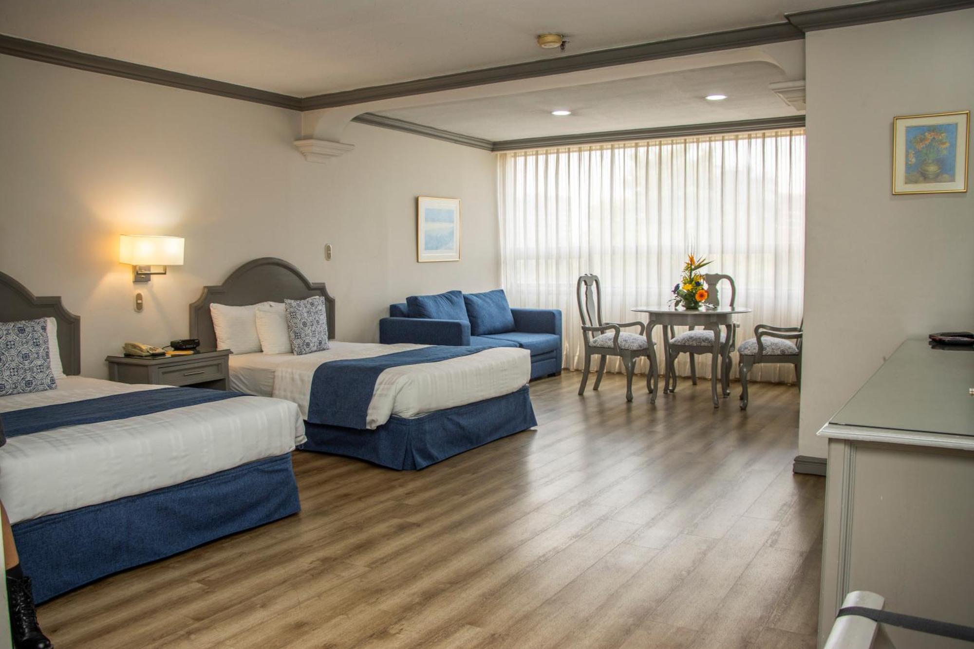 Hotel Santander Plaza Гватемала Экстерьер фото